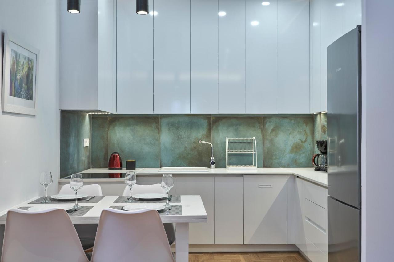 شقة Hilton-Ilisia Park 2Bd Elite Living أثينا المظهر الخارجي الصورة